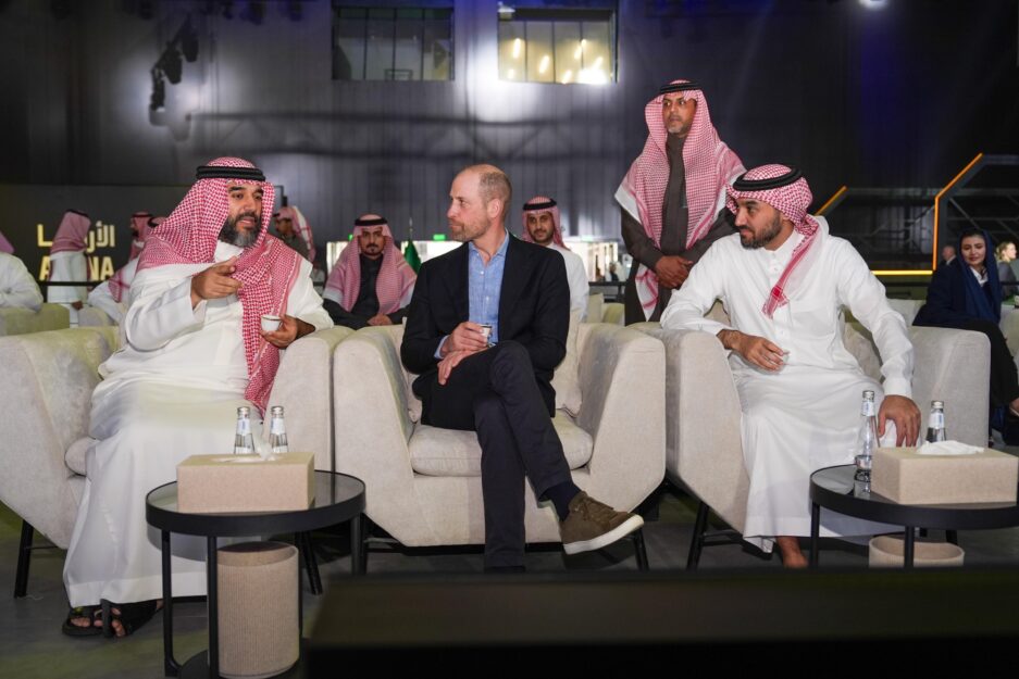 وزير الرياضة ورئيس “الاتحاد السعودي للرياضاتالإلكترونية” يستقبلان أمير ويلز في SEF أرينا والأكاديميةالسعودية للرياضات الإلكترونية